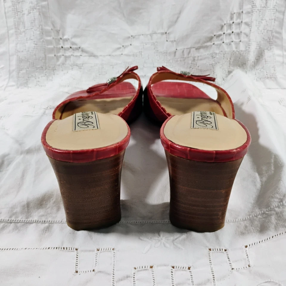 Tacones mules Brighton de cuero de cocodrilo rojo para mujer talla 8,5 hechos en Italia Tony Foto 4 de 4