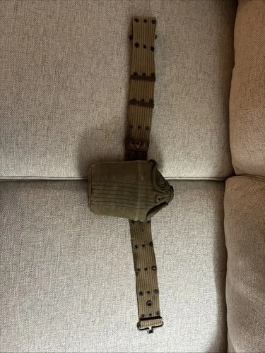 AUTHENTIC 1945 World War II WW2 US Military Canteen Belt and Cover