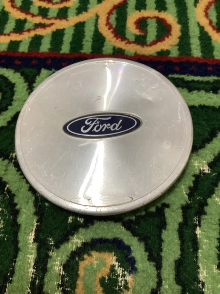 OEM 2000-2003 FORD WINDSTAR 16" MACHINED WHEEL Center Cap 1F22-1A096-DA - Image 2 of 4