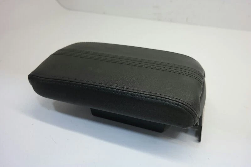 2010-12 LINCOLN MKZ Front Floor Console Lid FWD Without Hybrid - Image 4 of 4