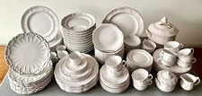 RARE  MOTTON GIEN FAIENCE DINNERWARE-SET 106 PIECES