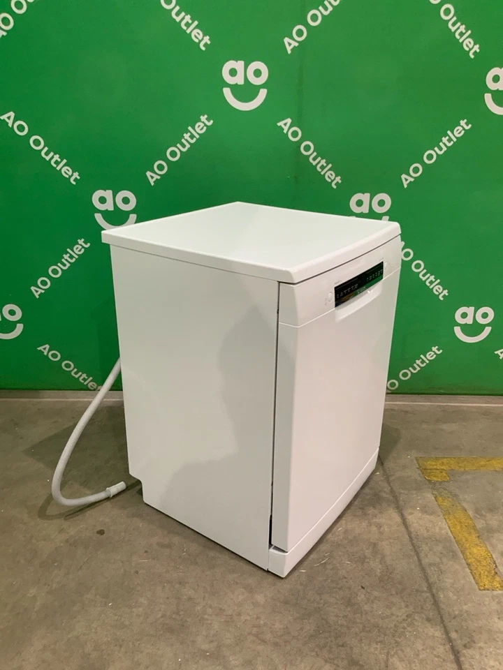 Bosch Dishwasher 13 Place Settings White B Rated SMS4EKW06G #LF112072 - Image 4 of 4