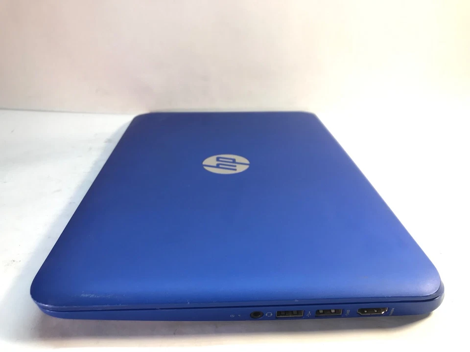 HP Stream 11-d077nr 11" Netbook Intel Celeron N2840 64 GB SSD 2GB RAM- MZ - Image 3 of 4