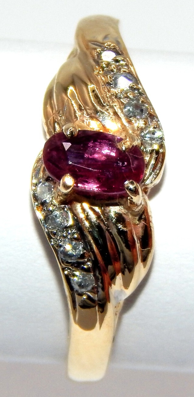 14k Gold Diamond & Ruby Ring - image 4