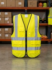 safety vest with pockets