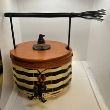 RARE Longaberger Wicked Witch Basket w/ Broom,Liner, Prot,Tie-on, Lid w/Hat Knob