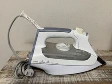 Rowenta Focus Steam Iron DZ5080 1700 Watt Tested/Works Made in Germany