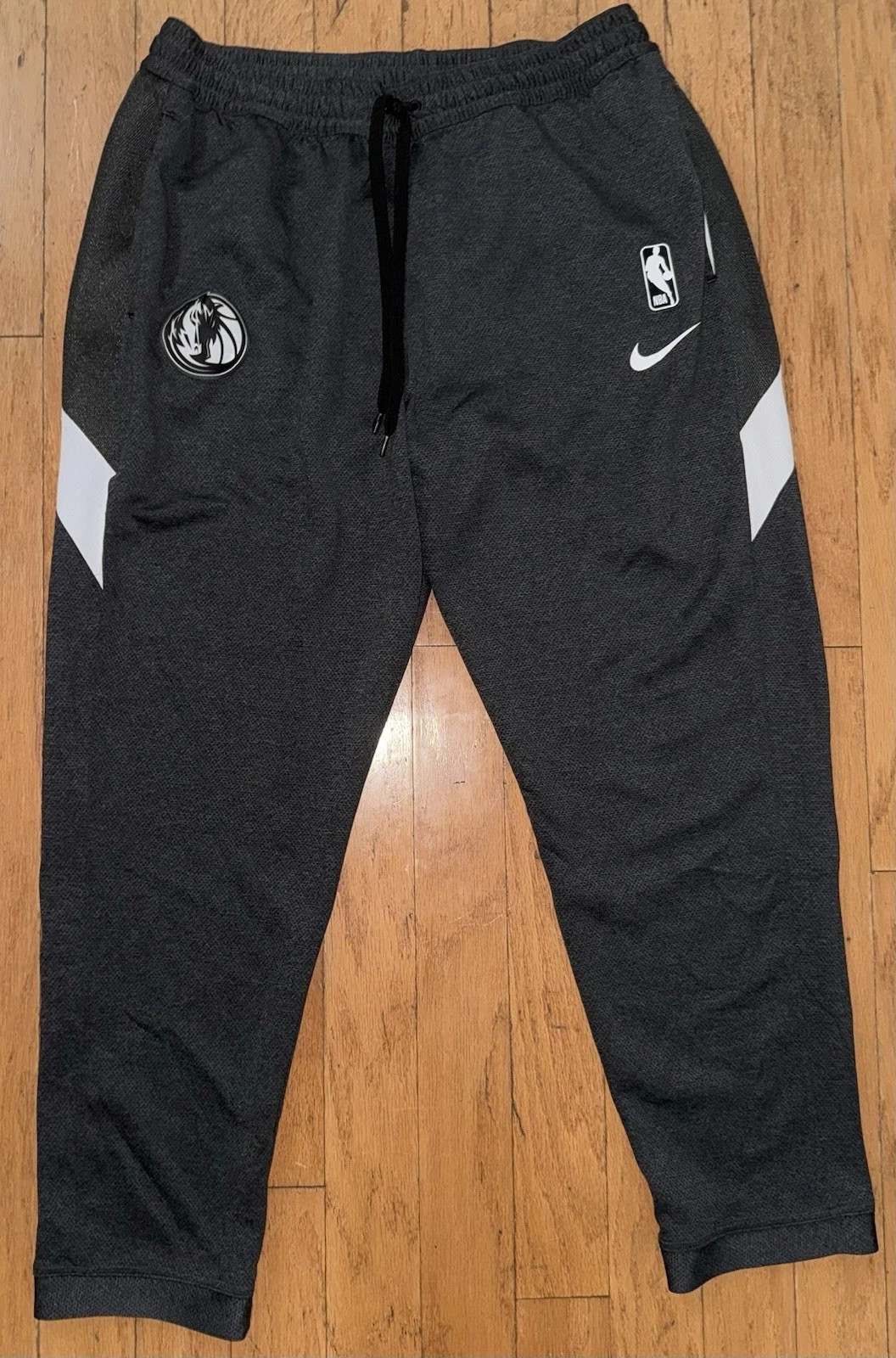 Nike Therma Flex Showtime Gray Sweat Pants Joggers ( NBA Dallas Maverick) 2XLXXL