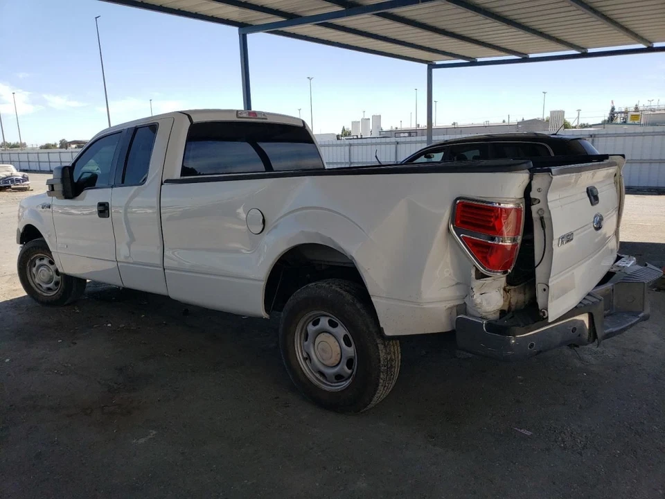 Arnés de cables del motor F150 2014 6683891 Foto 3 de 4