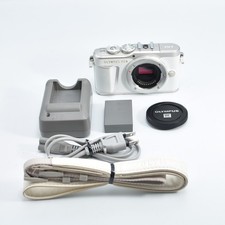   EXC    T OLYMPUS PEN E-PL9 16.0MP Mirrorless Camera Body WHITE JAPAN B 10723