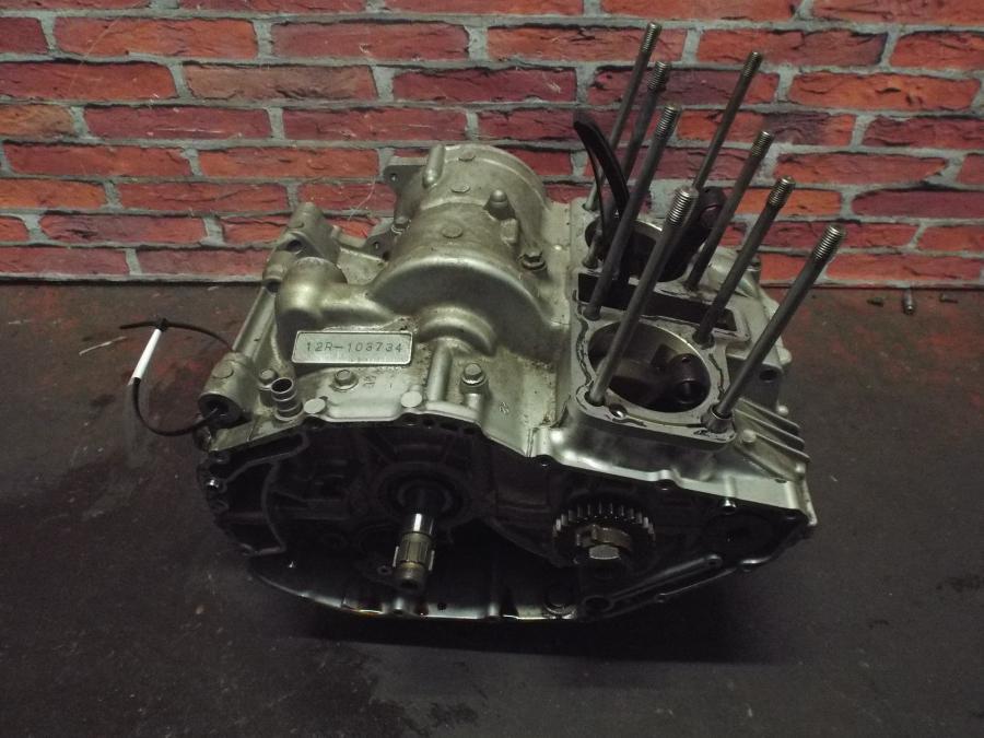  Yamaha XS400 XS 400 YICS Maxim Seca DOHC Basic Engine Bottom
