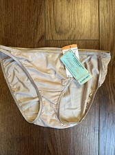 XRARE  NWT Size 7 L Vanity Fair Illumination String Bikini Panties 18108