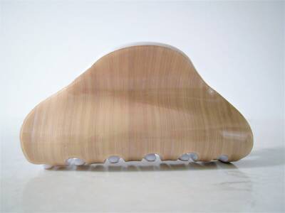 Glossy blonde beige hair claw clip with wood grain effect