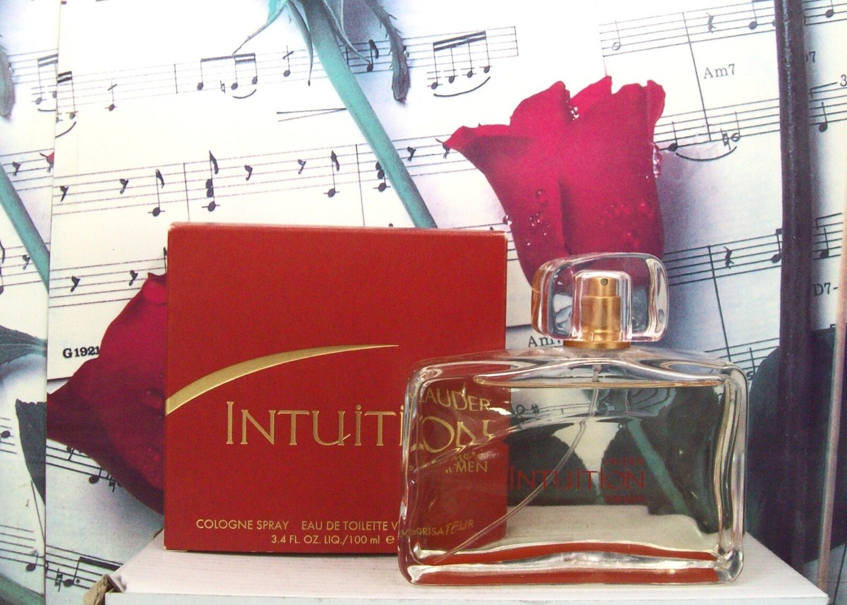 ESTEE LAUDER イントゥイション シップ ソリッド パフューム 練香水 エスティ ローダー / 練香水(旧)の公式商品情報｜美容・化粧品情報は