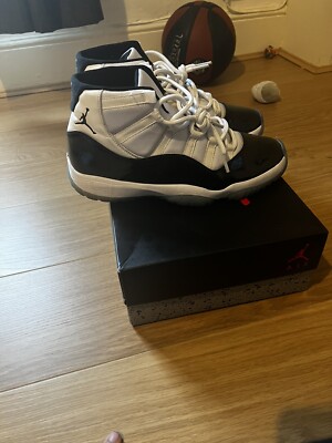 concord 11 size 12