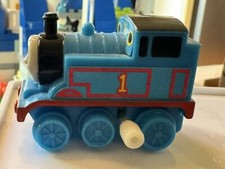 1997 TOMY Vintage Thomas The Tank Wind Up Train Plastic Toy 2" x 1.5" x 1"