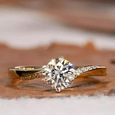 2Ct Round Cut Lab-Created Diamond Women's Engagement Ring 14K Yellow Gold Finish