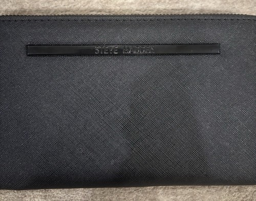 Steve Madden Black Wallet-hold 15 cards,ID,money & change pocket-zips-8"x4.5" - Picture 2 of 11