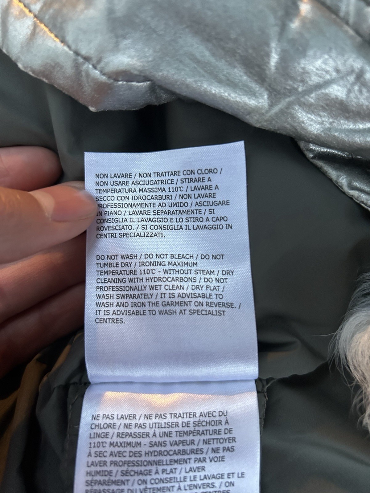 Moncler Kerria Gilet Silver Faux Fur Goose Down Puffer Vest Mens thumbnail 24