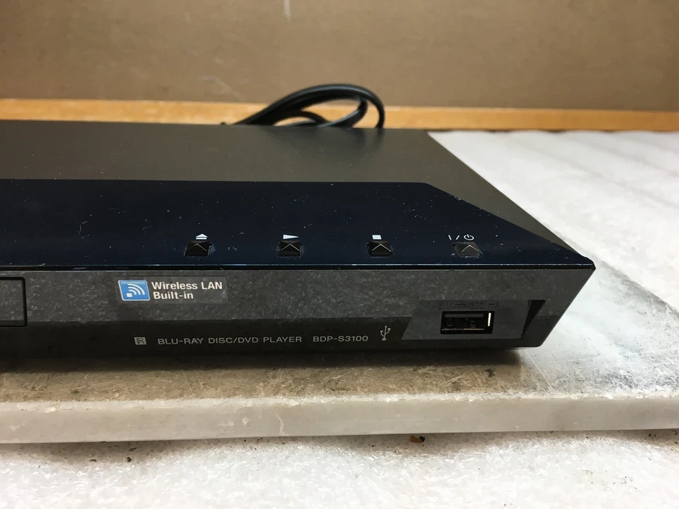 Reproductor de DVD Sony BDP-S3100 Blu-Ray Wi-Fi Streaming HDMI sin control remoto Foto 3 de 4