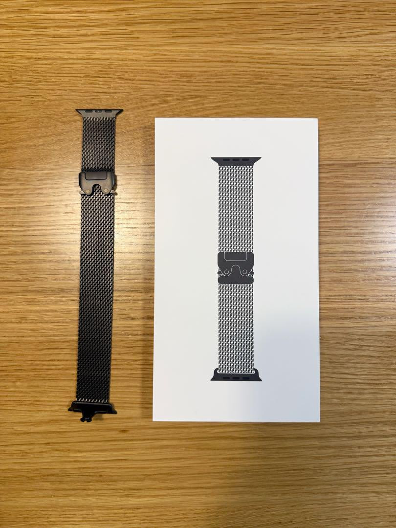 Apple Watch Band 49mm Black Titanium Milanese Loop M Used-image