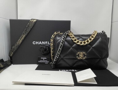 CHANEL 19 Large Flap Black Quilted Leather Shoulder Bag Brand New