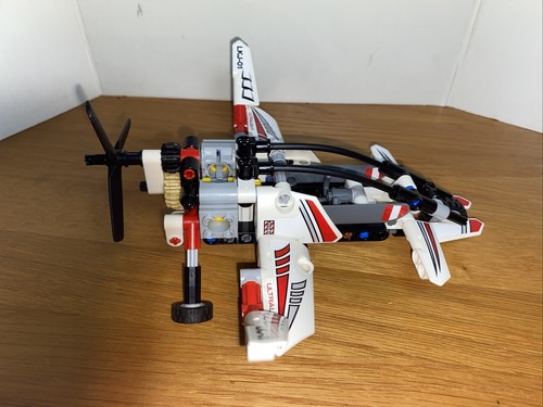 LEGO Technic 42057 ultraleichtes Hubschrauber-Set baut nur experimentelle Flugzeuge
