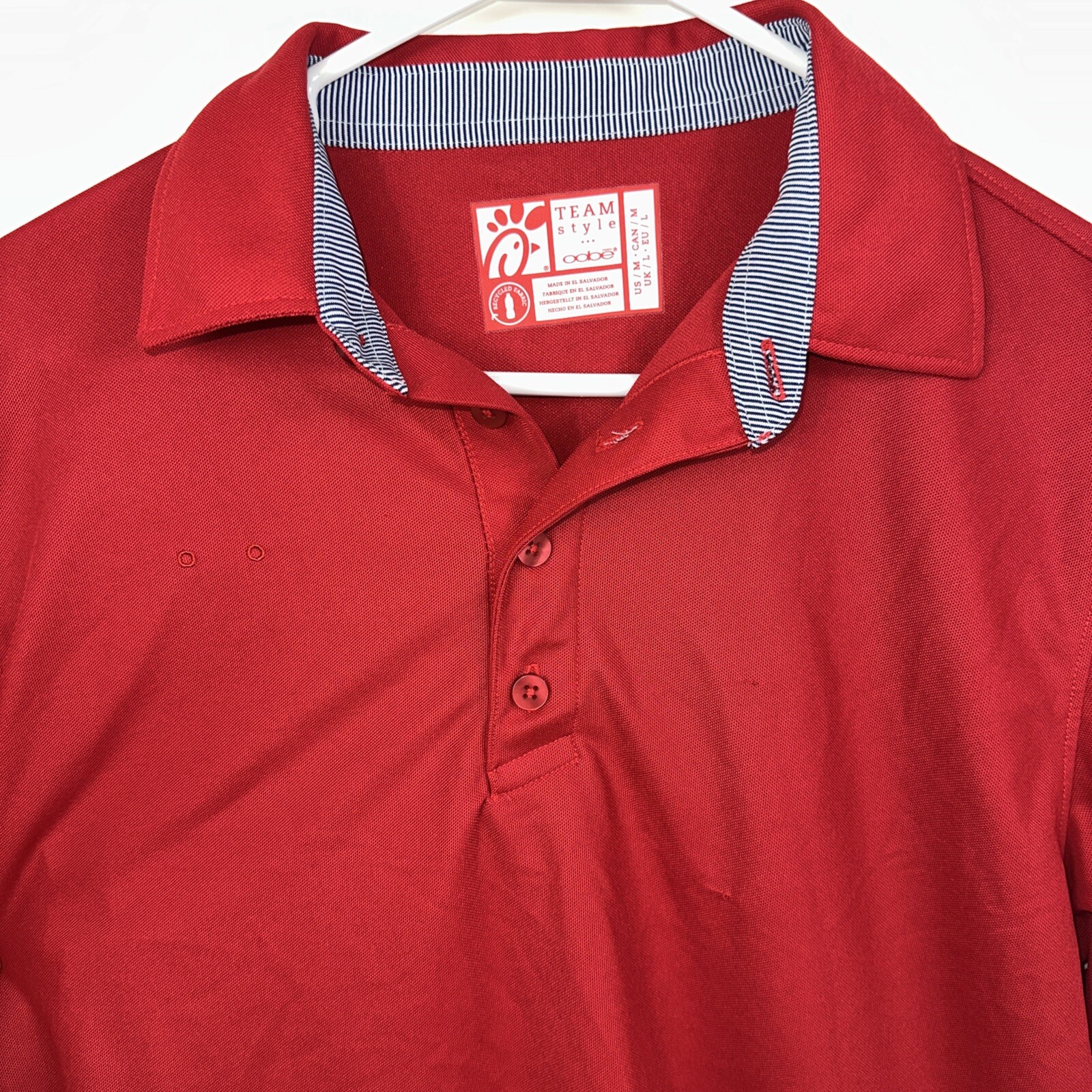 FILA Polo uniforme dipendente Chick Fil A stile squadra adulto medio oobe rossa *pochi tiri*