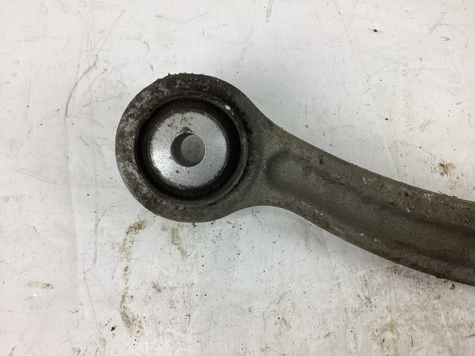 Brazo de control superior de suspensión trasera Mercedes-Benz C300 C350 2008-2014 20409 OEM Foto 3 de 4