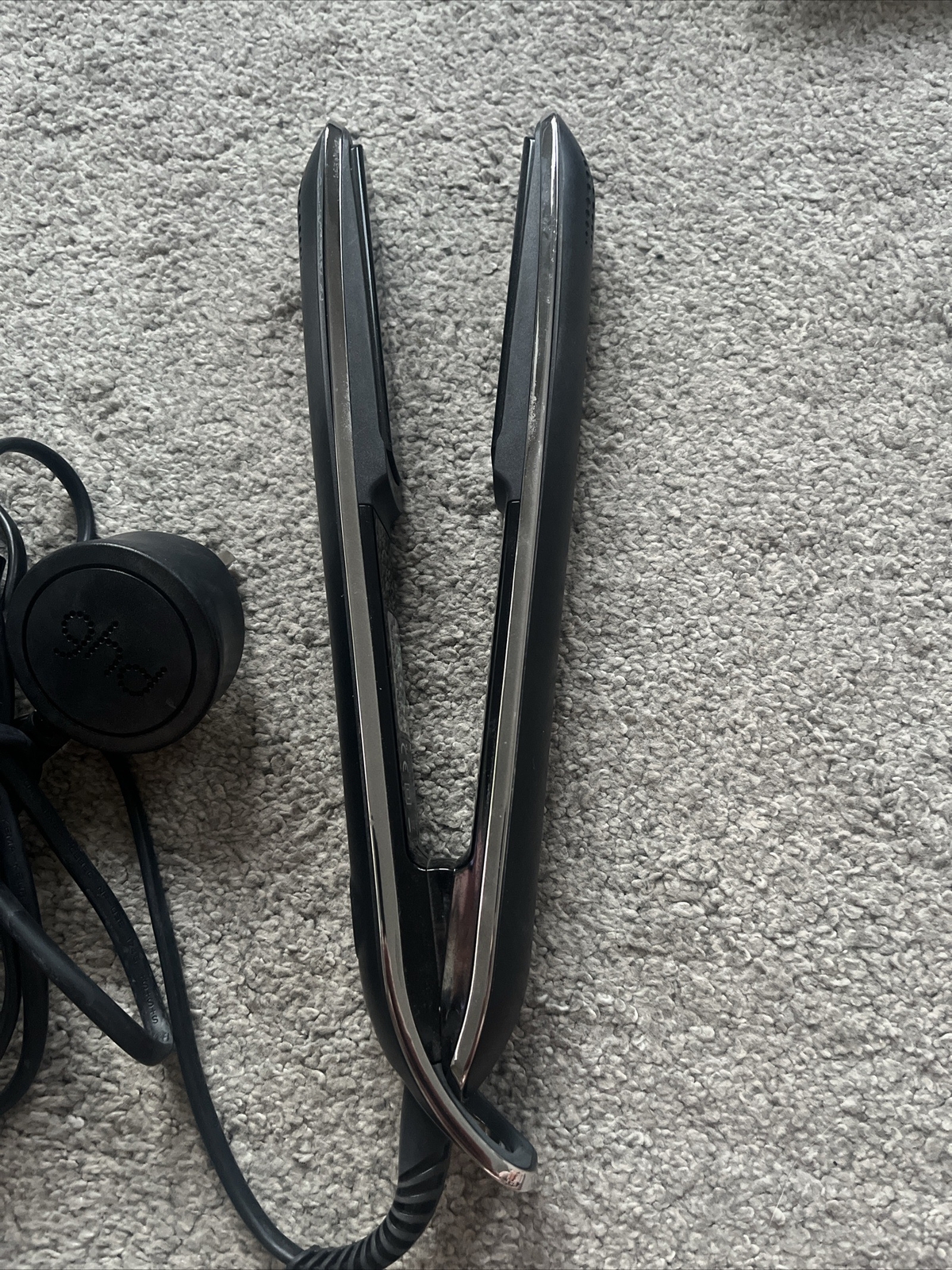 CH Ghd 6.0 Hair Straighteners Faulty, Lights Up, Beeps But Doesn’t