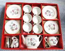 Boxed Vintage Sonsco Children's China Tea Set Hand Decorated 23 Pieces Japan