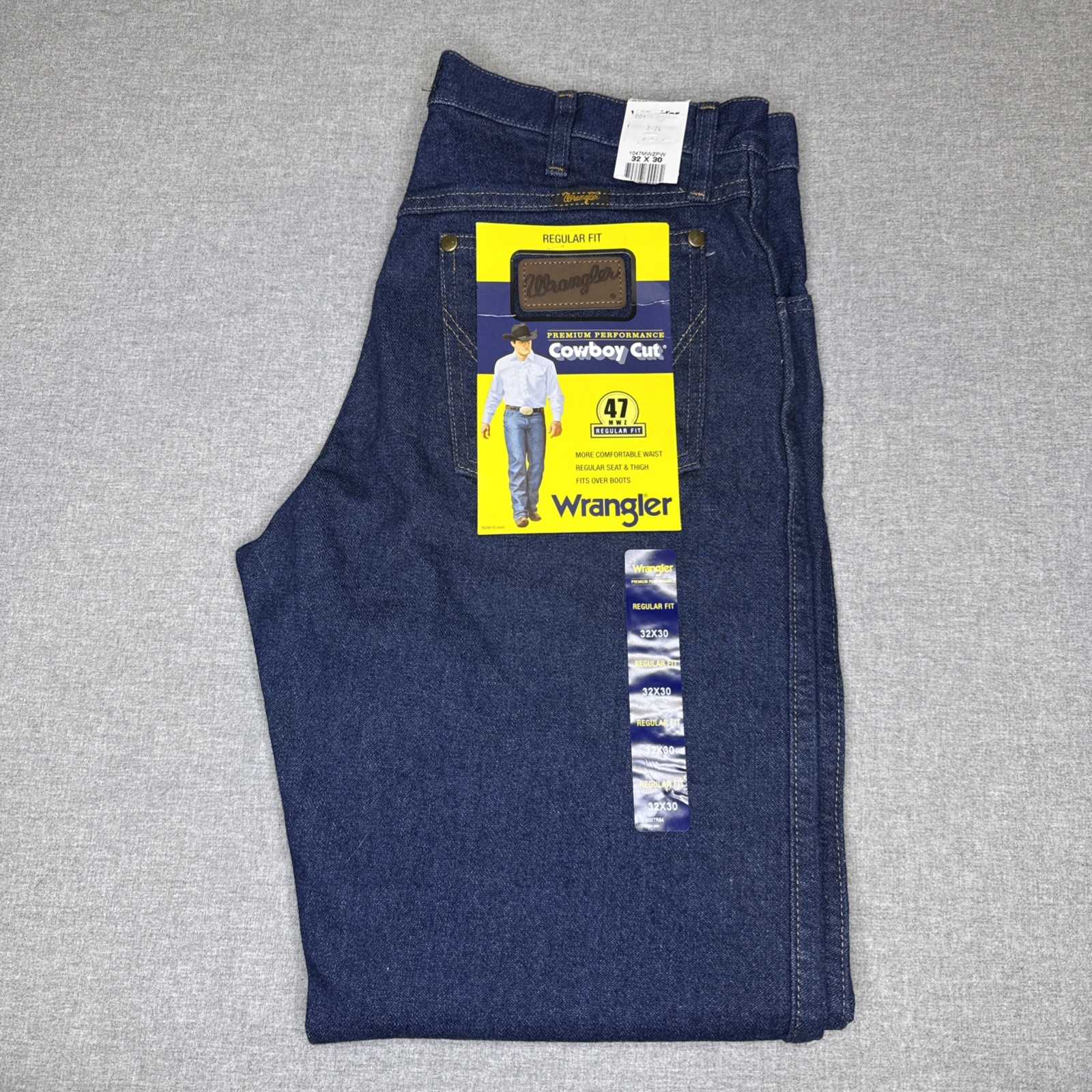 New Wrangler 47MWZ Premium Performance Cowboy Cut Dark Regul