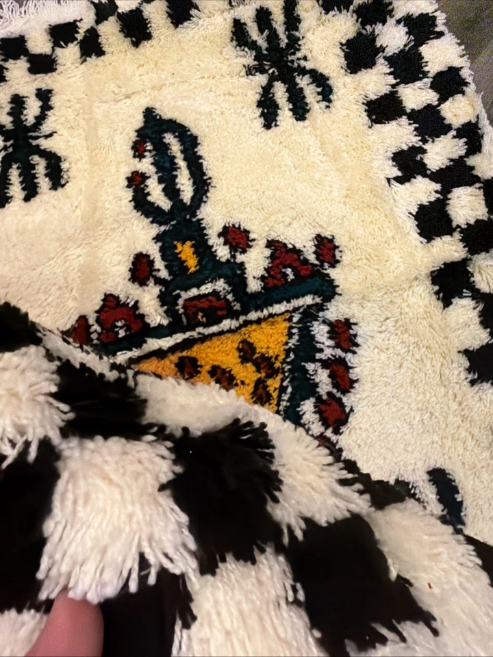 Alfombra marroquí hecha a mano Foto 4 de 4