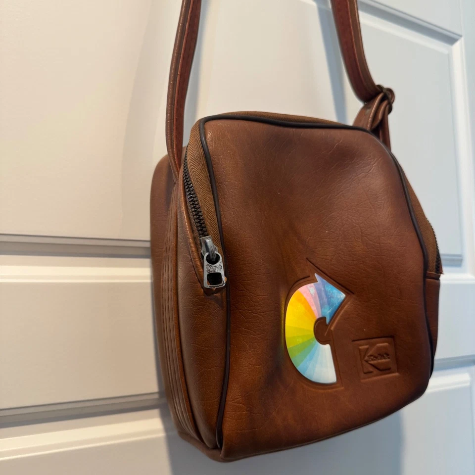 Bolso para cámara Kodak vintage marrón imitación cuero forrado de piel correa de hombro ajustable Foto 3 de 4