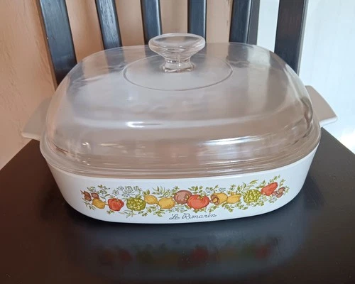 Corning Ware Spice Of Life 10x10x2 in Le Romarin Dish A-10-B & Pyrex Lid A12C