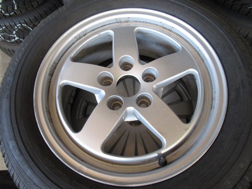 Audi A4 B9 8W - 16 pulgadas tapacubos originales 8W0601147 para llantas de aluminio - Imagen 10 de 12
