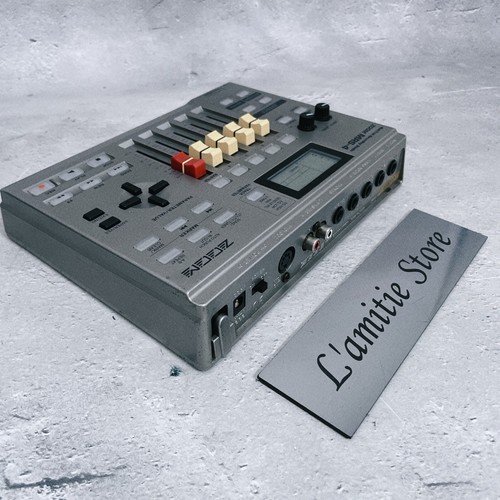 Zoom MRS-4 Multi Track Recording Studio Recorder Japan MRS4 DJ Equipment Silver - Picture 12 of 17