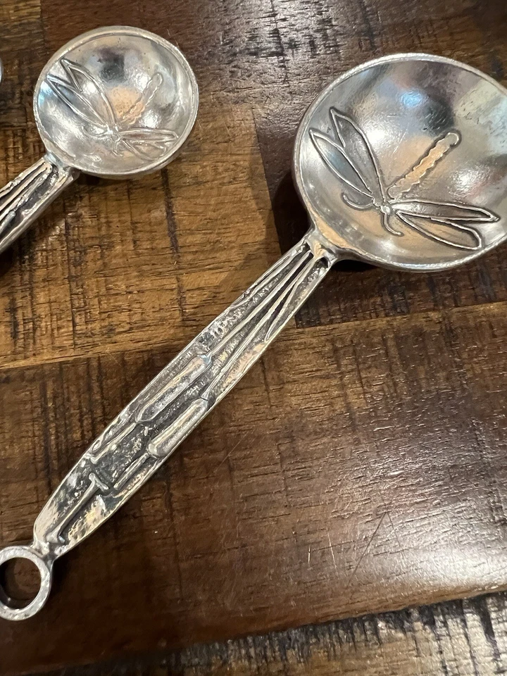 Crosby and Taylor Dragonfly Measuring Spoons with Wall Hang Storage~New - Image 4 of 4