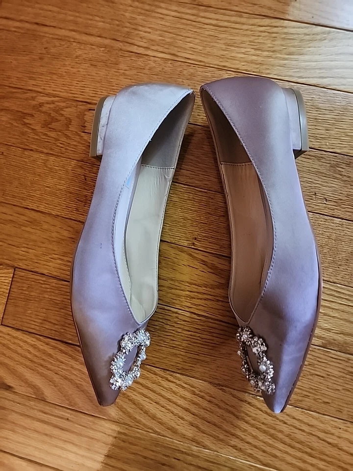 Betsy Johnson Diana Champagne Color Satin Flat Slip-On Women's Shoes Sz 7/EUC - Image 4 of 4