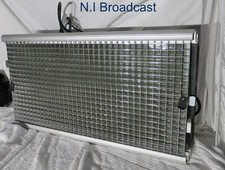Kino flow parabeam par 200 fluroscent light with cable and dimmer control