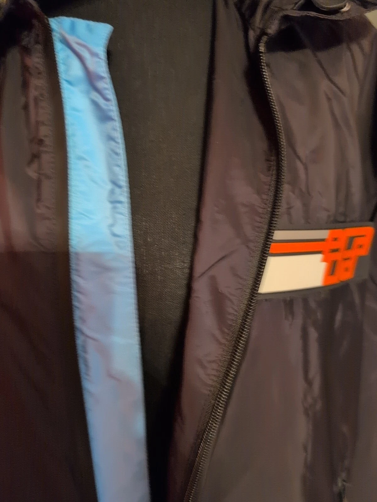 Giacca a vento Prada gomma logo neon monkey fw 2018 usata in ottime condizioni ? autentica