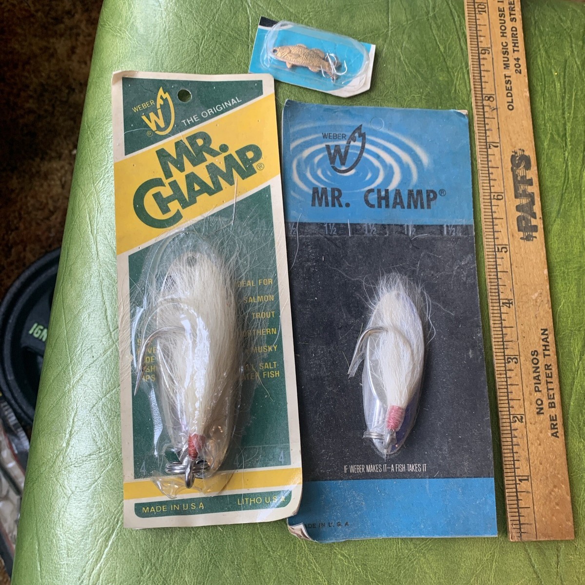 2) leurre vintage Weber of Stevens Point Wis pêche hameçons snellés