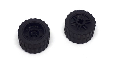 2 x Lego  Technic Felge 55982 mit Kreuzloch schwarz + Reifen24341  schwarz