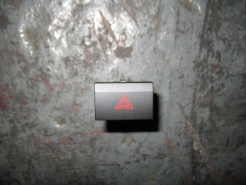 Original VW Polo 6R Warnblinkschalter A5047 6r0953509a