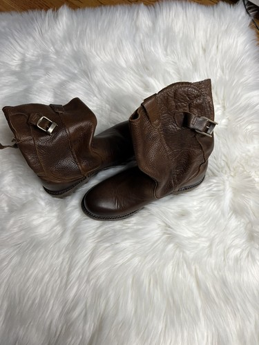 $300 BOTAS DE EMPRESA DE ZAPATOS DE COLECCIÓN 7 CUERO MARRÓN MOTO NUEVAS NORDSTROM - Imagen 6 de 12