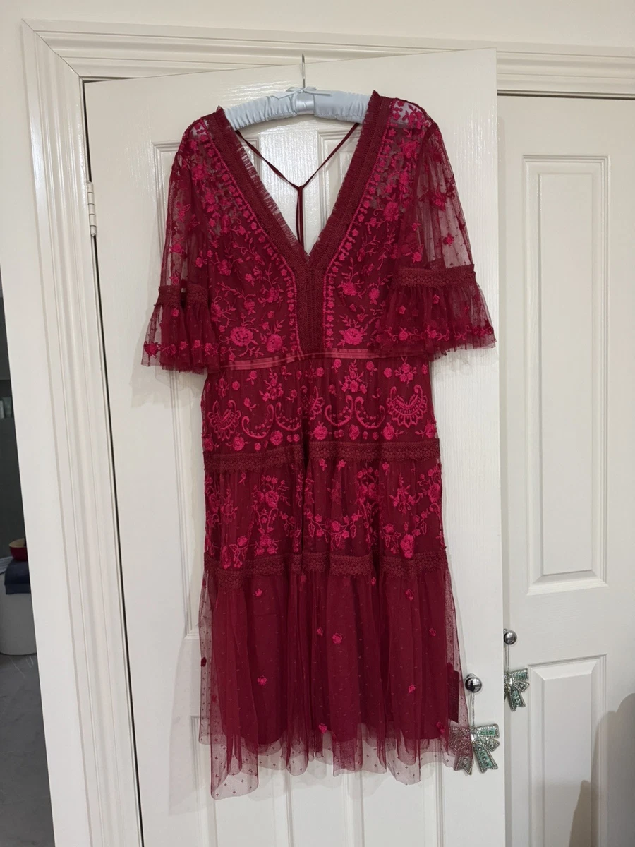 needle and thread lottie lace midi dress Lottie Lace Midi Dress in Champagne Needle & Thread Size 10 used once