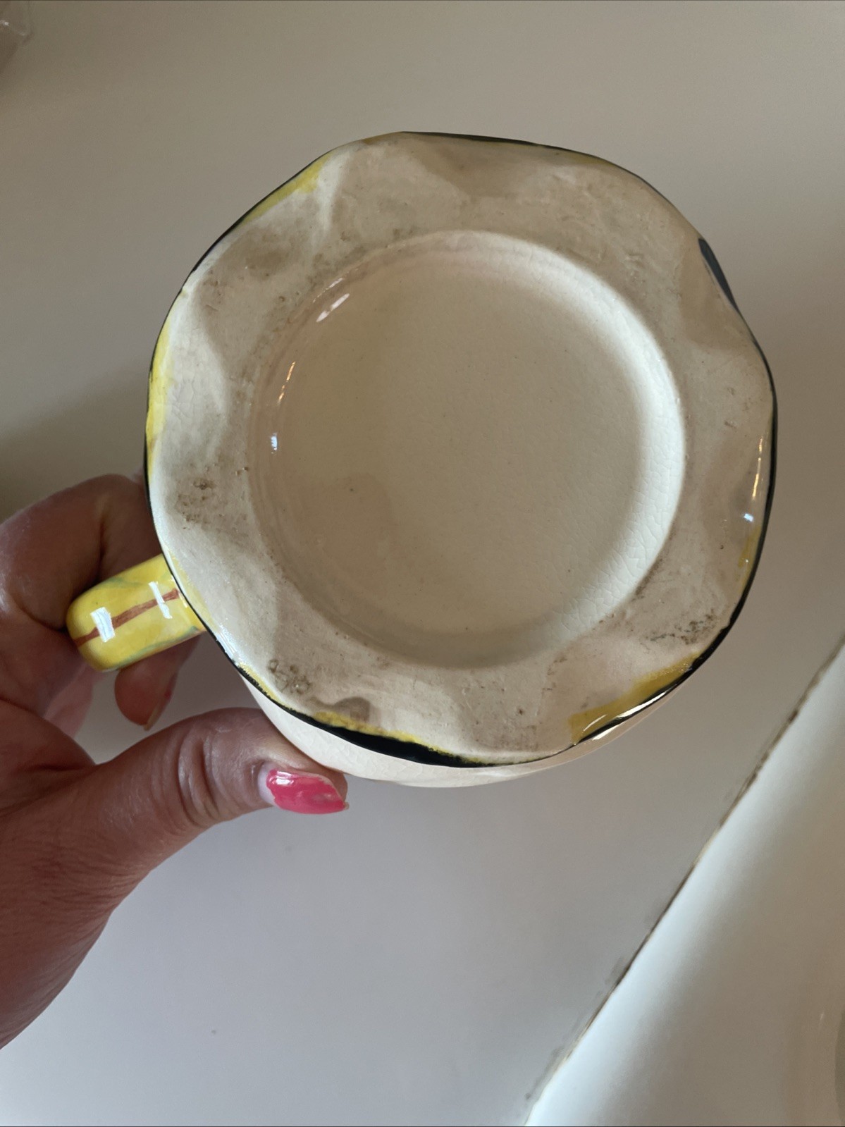 Vintage Ceramic Juicer/Reamer Yellow & Brown Man W/ Sombrero Hat 6”Tall