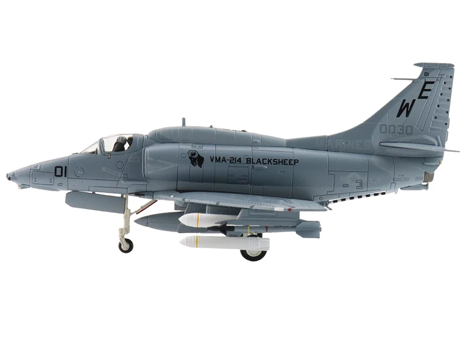Douglas A-4M Skyhawk 1989 VMA-214 Blacksheep 1/72 modelo diecast Hobby Master Foto 3 de 4