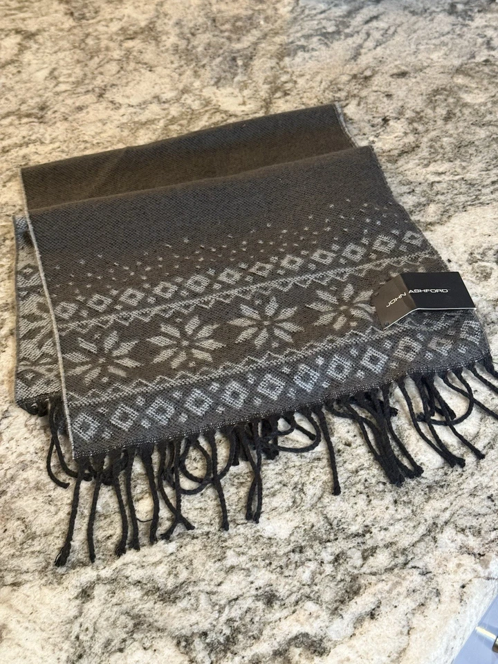 John Ashford Men’s Winter Scarf NWT One Size Gray - Image 2 of 4