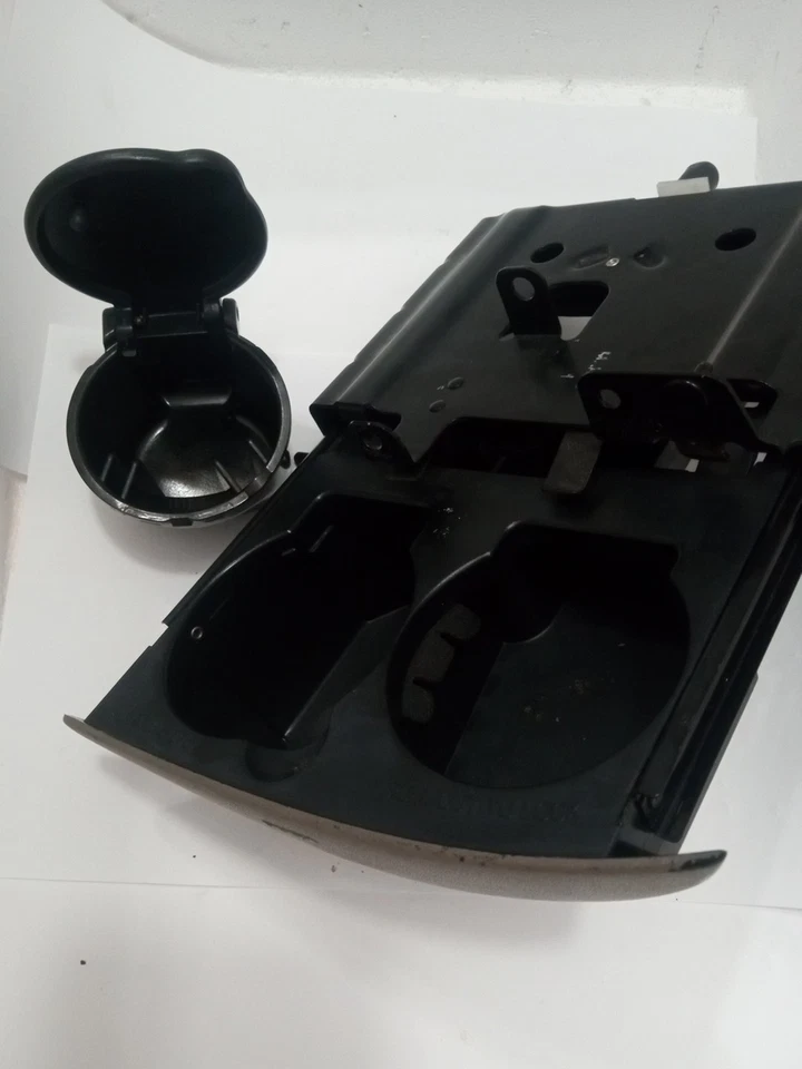 1999-2003 Ford F-150 99-02 EXPEDITION Cup Holder/Ash Tray Tan OEM YL3X-15047B 00 - Изображение 2 из 4